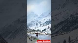 The beauty of Himalayas is unmatchable!! Too surreal for the eyes | Nature videos #shorts #himalayas