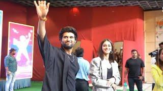 Vijay Deverakonda Ananya Pandey in indore | ips academy indore | Dewas News