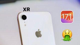 iPhone XR on iOS 17.1 - Full Review | Battery + Performance + Display issue