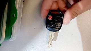 Toyota, Lexus-how to disassemble the key get the chip, replace the battery, repair the key