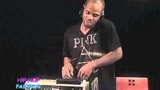 Mister Wayne Sampling Music On The Akai MPC 2000XL