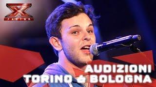 Lorenzo canta e Fedez si commuove