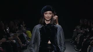 Emporio Armani - 2025 Fall/Winter Womenswear Fashion Show