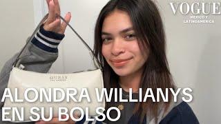 En el bolso de Alondra Willianys | Imitando los videos de Vogue | alondra willianys