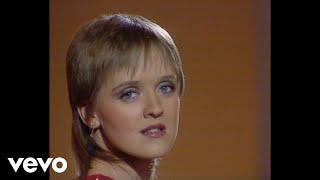 The Nolans - Attention to Me (Live at the BBC, 1982)