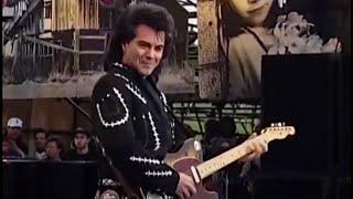 Marty Stuart plays killer B-bender Telecaster solo on "Get Back to the Country"