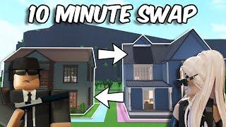 BUILDING a HOUSE EXCEPT WE SWAP EVERY 10 MINUTES...