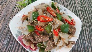 VIETNAMESE FOOD | Beef with Lemongrass and Chili | hoa kitchen