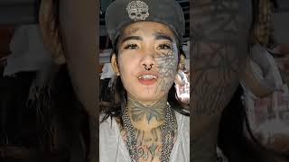 mondy tatto yg viral lihatin perutnya yg hamil nih..!!