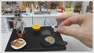 MINIATURE Bacon and Eggs | 100% REAL MINI FRIED EGG! | Cooking Tiny Food in REAL Miniature Kitchen