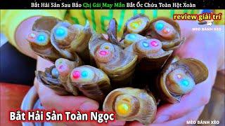 Bắt hải sản sau bão chị gái may mắn bắt ốc chứa toàn ngọc trai hột xoàn || Review Giải Trí