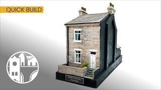 Charm and atmosphere - tiny terraced house made from paper and card - Quick Build