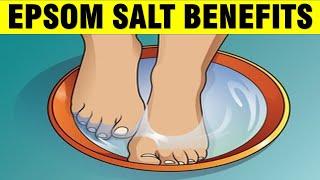 7 REASONS TO SOAK YOUR FEET IN EPSOM SALT (AND HOW TO DO IT)