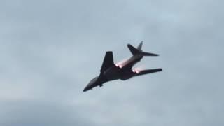 Jaw-dropping B-1B Lancer "BONE" Twilight Demo at EAA AirVenture Oshkosh 2017