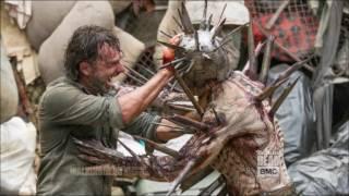 Talking Dead - Andrew Lincoln on Father Gabriel & Scavengers set