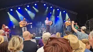 Mary wallopers cambridge folk festival 2022...