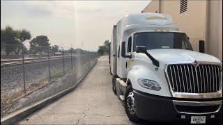 BOXTRUCK ALMOST TOOK MY MIRROR OFF!