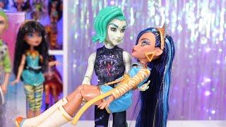 Дьюс - Встреча с Клео! Monster High G3 Базовые  Стрим Распаковка Кукол