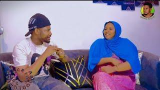 DAGA BAKINKA SHOW TARE DA DIAMOND ZARAH JARUMA A KANNYWOOD