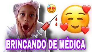 BRINCANDO DE MÉDICA