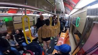 NO PANTS SUBWAY RIDE ,,,,,,,, IN NEW YORK CITY,,,,, [ PASEO EN METRO SIN PANTALONES ] 12/1/2020/