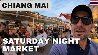 Saturday Night Market in CHIANG MAI - Lohnt sich das? 