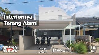 Rumah Cahaya Alami dari Semua Sisi