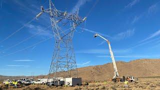 VIDEO: SCE Crews Practice 'Barehanding' on a Live 500 kV Line