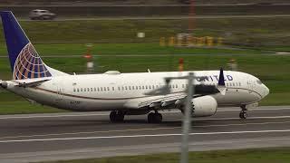 4k footage II United 737-9 MAX Takeoff - Check out the LEAPs!