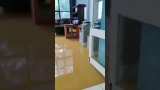 library under water