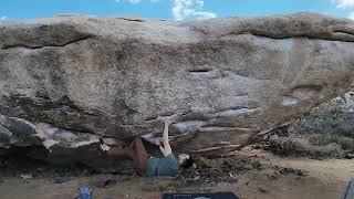 Sloper Safari (V4) Joshua Tree National Park