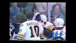 NHL Jan. 27, 1980 Stan Jonathan,BOS v Kim Clackson,PIT Boston Bruins Pittsburgh Penguins