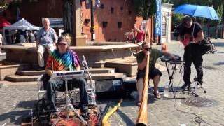 Awesome didgeridoo street performance in Portland