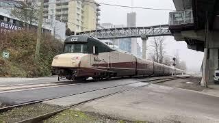 Amtrak Cascades!!!! AMTK 516 (Passenger Train) @ Spruce Control BC Canada 02DEC24 SC-44 1404 Leading