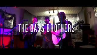 The future of British Country Music! The Bass Brothers - Can't Find Me - Original