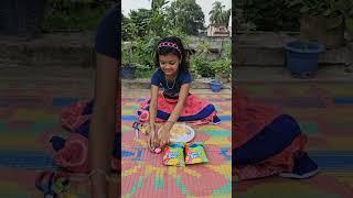 কৃতিকা Lunch Box খাবারের প্যাকেট এর ভিতর থেকে কি কি নতুন Gift পেলো @Kritika channel