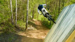 Riding Clickbait at Berm Park in North Carolina | Silent Biking