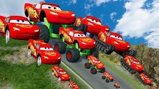 TRANSPORTING PIXAR CARS & FRUITS WITH COLORED & JOHN DEERE vs CLAAS vs TRACTORS - BeamNG.drive #2024