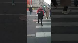 Yandex robot on the streets of Moscow #shorts #robot #future #moscow