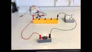 Simple circuit and how to connect an ammeter