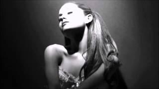 Ariana Grande feat. Iggy Azalea - Problem (Official Music Video)