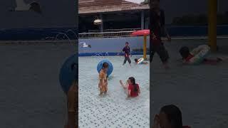 Bocil kaka dan adik berenang #shorts