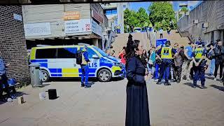 Quran burning at in Skärhölmen.  #sweden #demonstration #europe