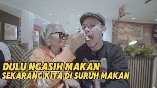 Jalan jalan bersama Ibu Beybi makan makan di MALL