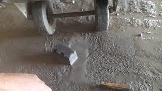 Concrete Grinding Machine To Smooth Out The High Spots