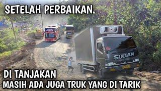 Setelah perbaikan. Masih ada juga truk yg di tarik di tanjakan #batujomba