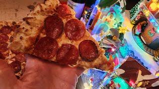 Little Caesars Stuffed Crazy Crust Pepperoni Pizza Review