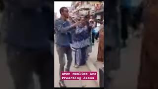 Muslim Man Preaching Jesus in Eastleigh and Telling Muslims to Repent and Come to Jesus