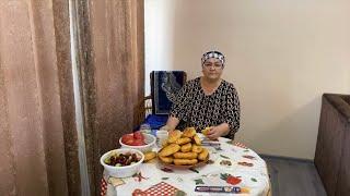 Узбекистан! Мама Люся замесила тесто, будем печь ватрушки, пироги и пирожки, ждём гостей