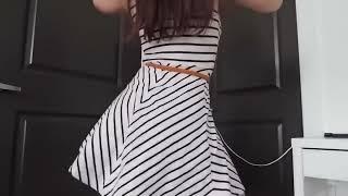 SEXY / SENSUAL GIRL DANCE